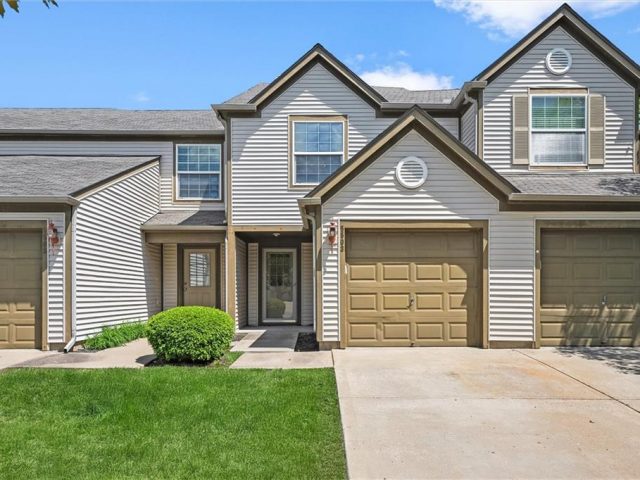 Homes for Sale in Kansas City, MO 64118 | 5503 N Fairmount Avenue