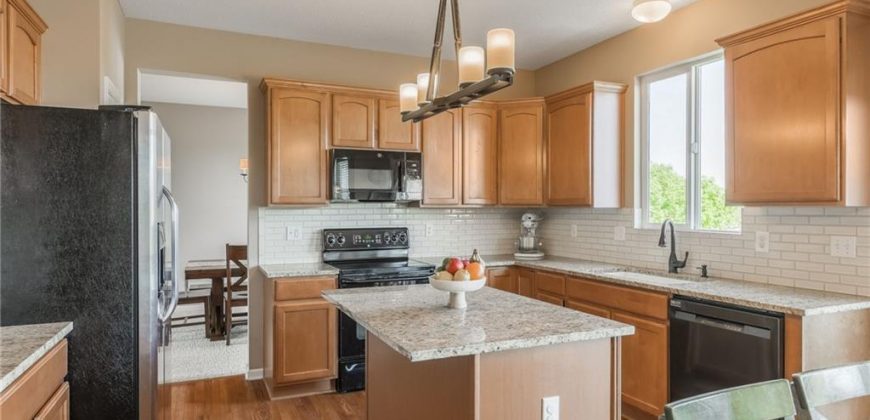 Homes for Sale in Kansas City, MO 64118 | 1716 NW 54th Terrace