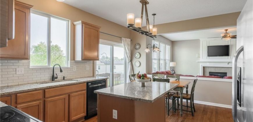 Homes for Sale in Kansas City, MO 64118 | 1716 NW 54th Terrace