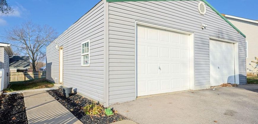 Homes for Sale in Dearborn, MO 64439 | 112 E 2nd Street