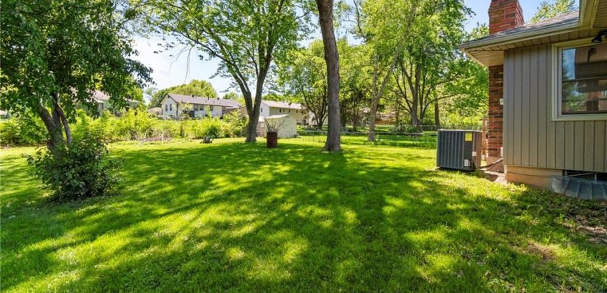 Homes for Sale in Kansas City, MO 64118 | 817 NE 81st Street