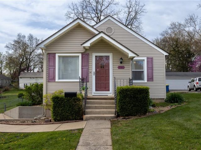 Homes for Sale in Liberty, MO 64068 | 741  Sunset Avenue