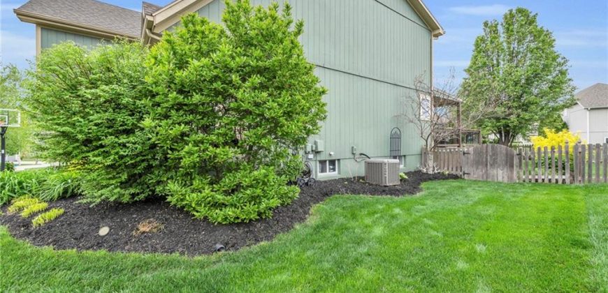 Homes for Sale in Kansas City, MO 64157 | 8108 NE 112th Street
