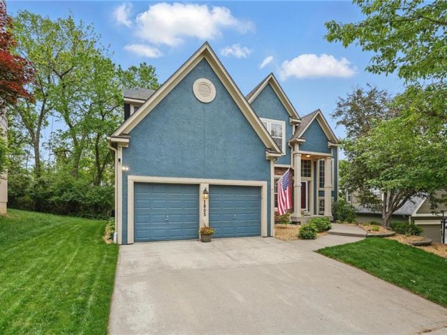 Homes for Sale in Kansas City, MO 64151 | 1805 NW 56th Court