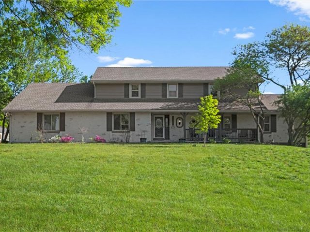 Homes for Sale in Kearney, MO 64060 | 17201 NE 136th Street