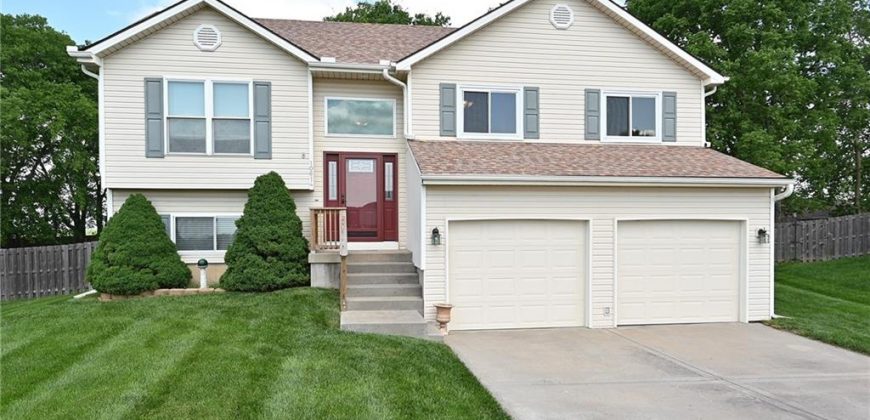 Homes for Sale in Kansas City, MO 64153 | 10614 NW 86th Street