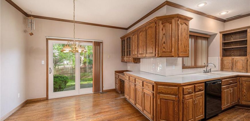 Homes for Sale in Kansas City, MO 64151 | 6209 NW 78th Street