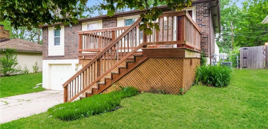Homes for Sale in Kansas City, MO 64155 | 710 NE 114th Street