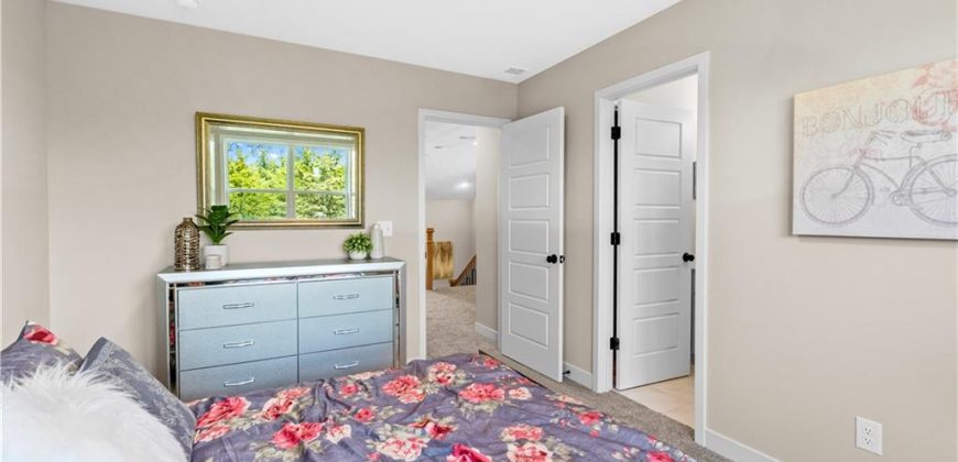 Homes for Sale in Kansas City, MO 64151 | 7016 N Polk Avenue