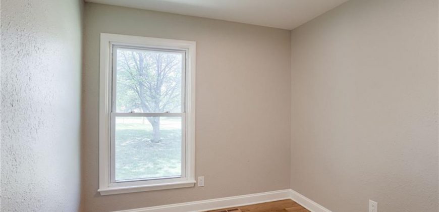 Homes for Sale in Liberty, MO 64068 | 119  Nashua Road