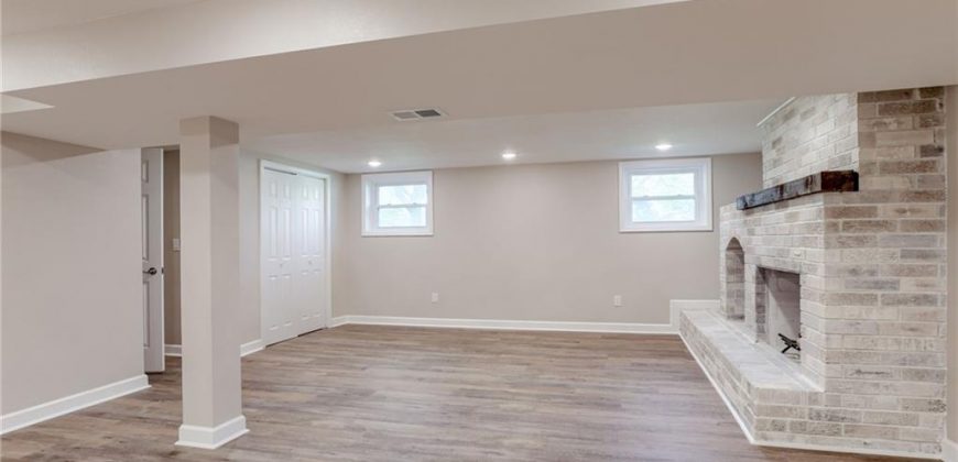 Homes for Sale in Liberty, MO 64068 | 119  Nashua Road