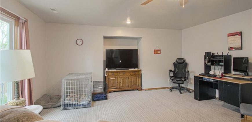 Homes for Sale in Kearney, MO 64060 | 1708  Park Lane