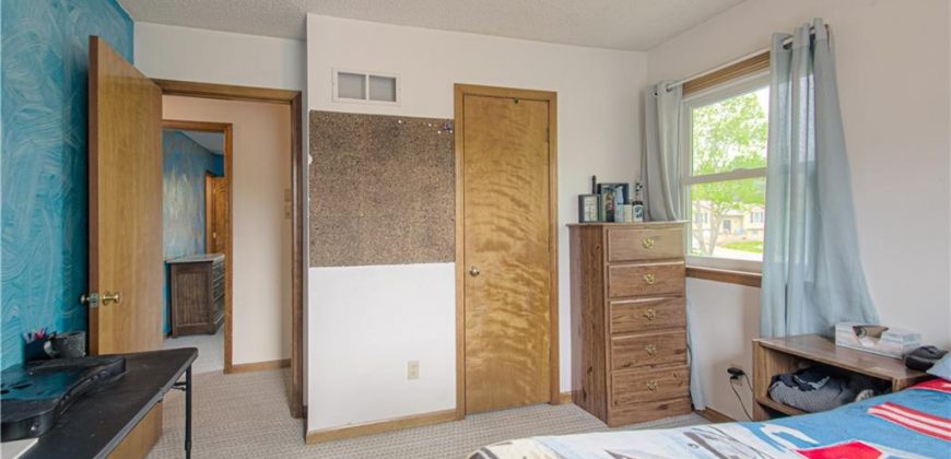 Homes for Sale in Kearney, MO 64060 | 1708  Park Lane