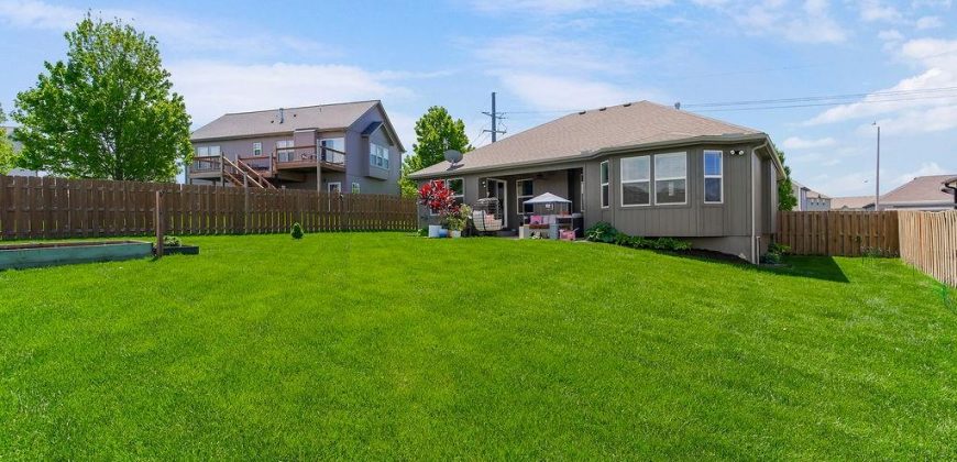 Homes for Sale in Kansas City, MO 64154 | 3806 NW Old Stagecoach Road