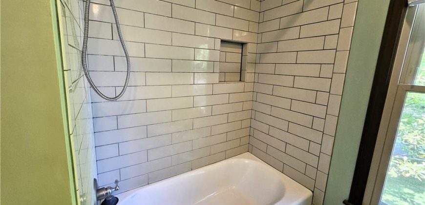 Homes for Sale in Kansas City, MO 64119 | 5806 N Kensington Avenue