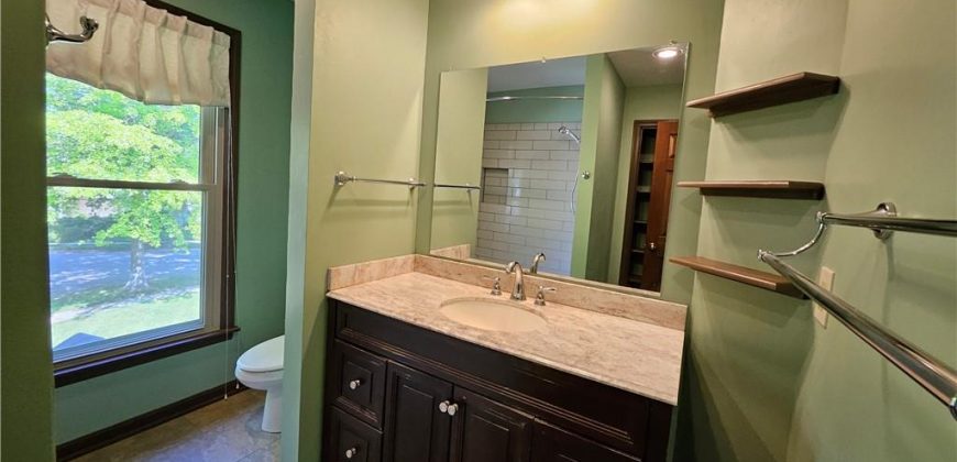 Homes for Sale in Kansas City, MO 64119 | 5806 N Kensington Avenue