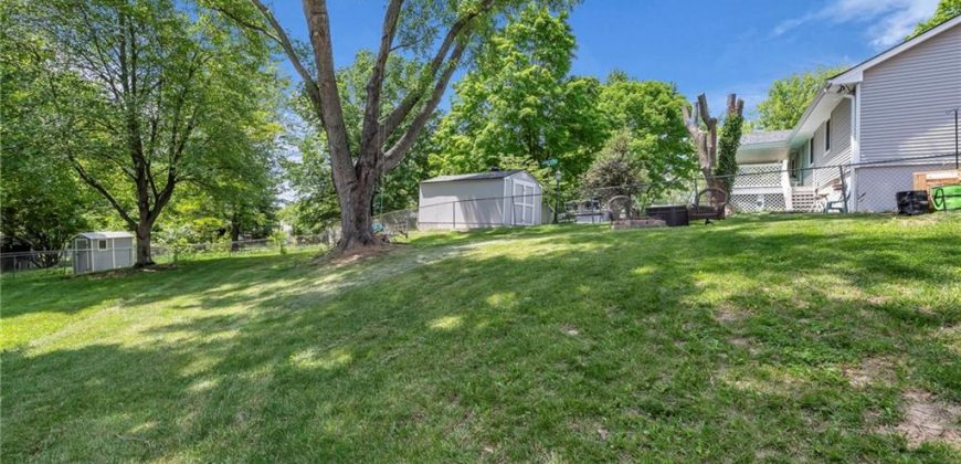Homes for Sale in Kansas City, MO 64118 | 1109 NW 66th Terrace