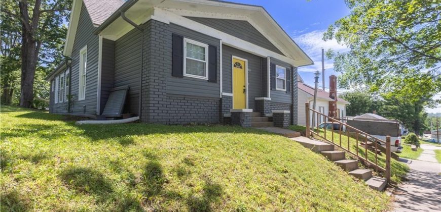 Homes for Sale in Platte City, MO 64079 | 205  Ferrel Street