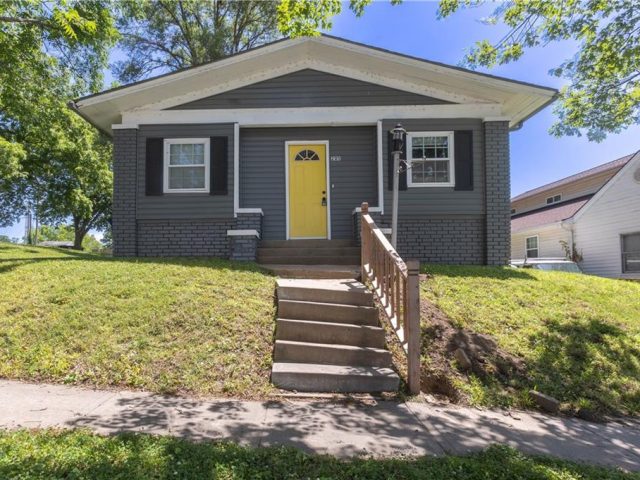 Homes for Sale in Platte City, MO 64079 | 205  Ferrel Street