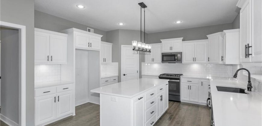 Homes for Sale in Kansas City, MO 64156 | 3716 NE 90th Street