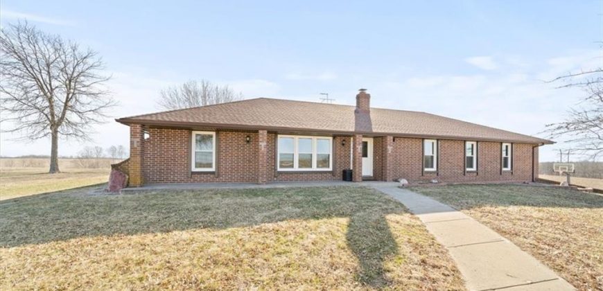 Homes for Sale in Dearborn, MO 64439 | 23005  Highway EE
