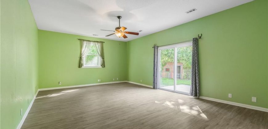 Homes for Sale in Liberty, MO 64068 | 1304  Middlebrook Drive