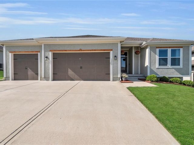 Homes for Sale in Platte City, MO 64079 | 12940 N Champanel Way