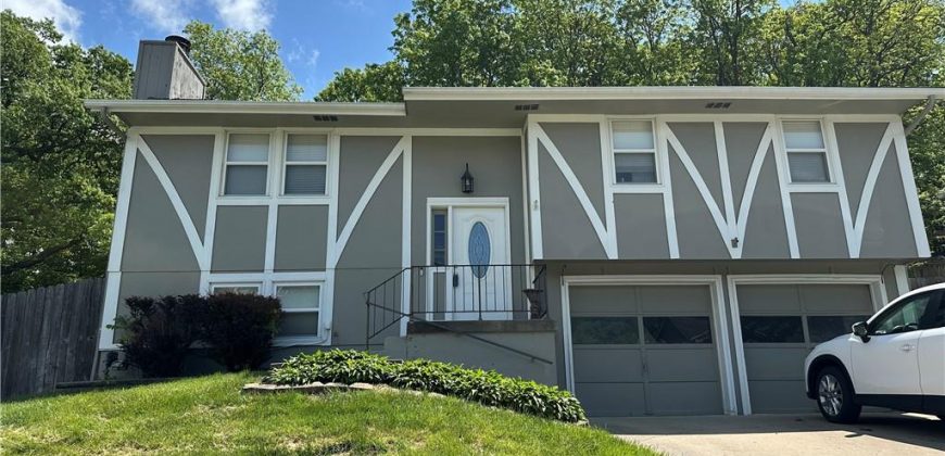 Homes for Sale in Kansas City, MO 64118 | 6917 N Mercier Street