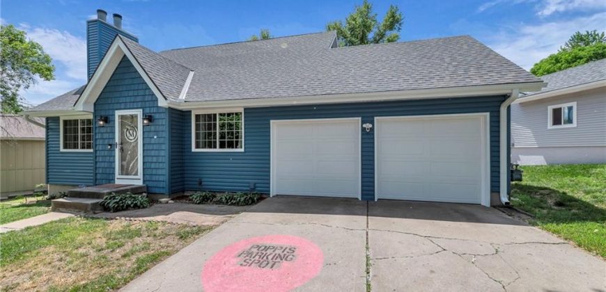 Homes for Sale in Kansas City, MO 64118 | 1109 NW 66th Terrace