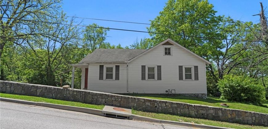 Homes for Sale in Riverside, MO 64150 | 4001 NW South Drive