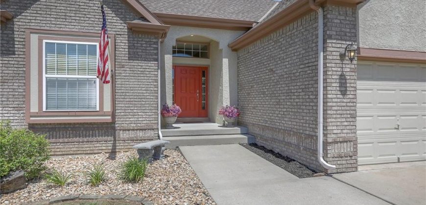 Homes for Sale in Kansas City, MO 64118 | 1800 NE 80th Terrace