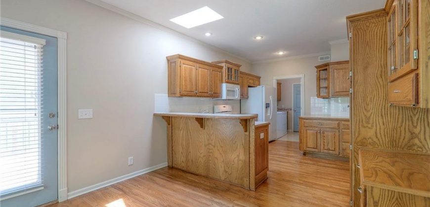 Homes for Sale in Kansas City, MO 64118 | 1800 NE 80th Terrace