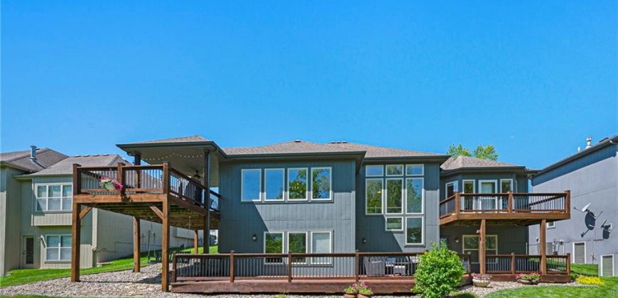 Homes for Sale in Kansas City, MO 64151 | 6215 N Allenton Avenue