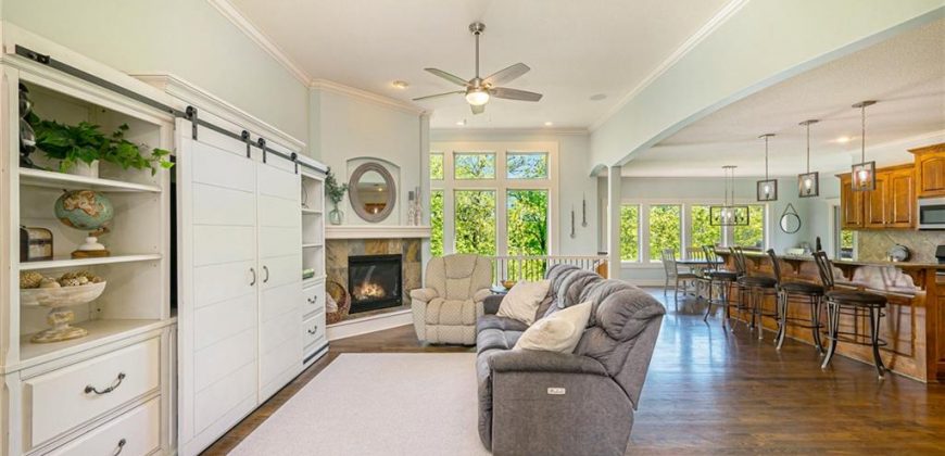 Homes for Sale in Kansas City, MO 64151 | 6215 N Allenton Avenue
