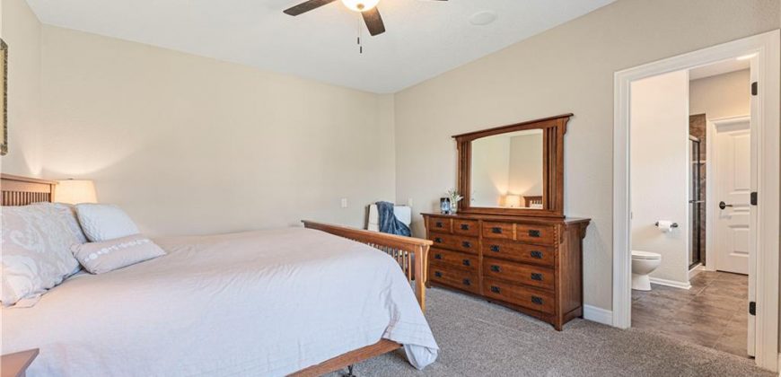 Homes for Sale in Parkville, MO 64152 | 8075  Green Glades Court