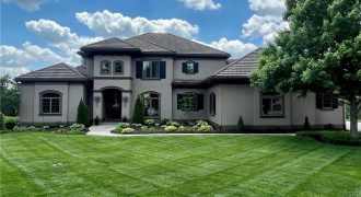 Homes for Sale in Parkville, MO 64152 | 8075  Green Glades Court