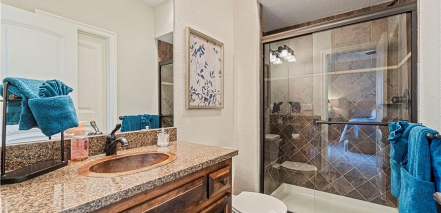 Homes for Sale in Parkville, MO 64152 | 8075  Green Glades Court