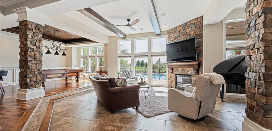 Homes for Sale in Parkville, MO 64152 | 8075  Green Glades Court