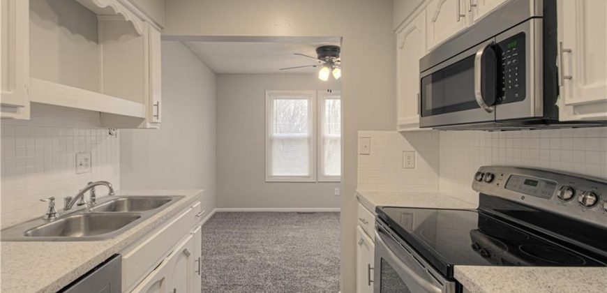 Homes for Sale in Liberty, MO 64068 | 102  Crawford Street