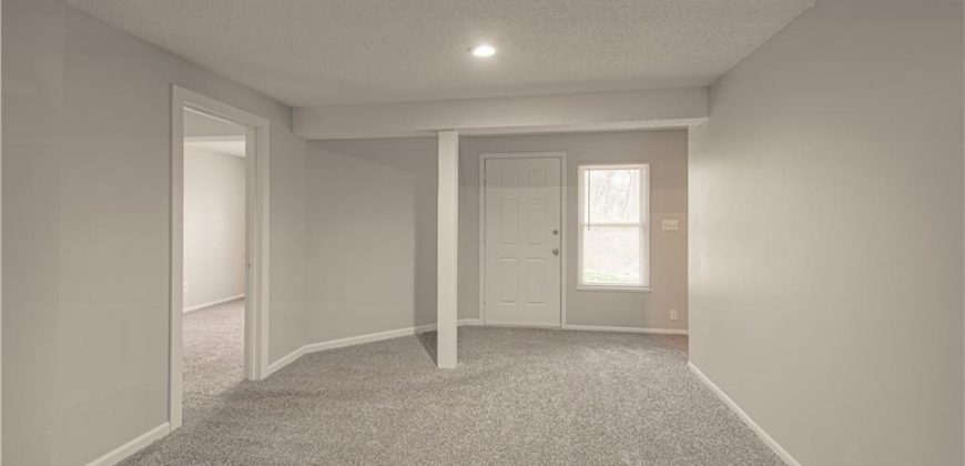 Homes for Sale in Liberty, MO 64068 | 102  Crawford Street