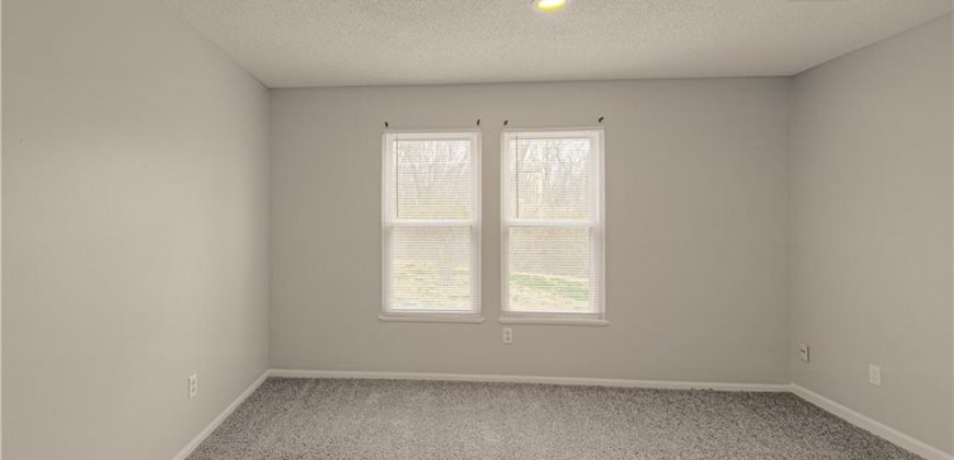 Homes for Sale in Liberty, MO 64068 | 102  Crawford Street