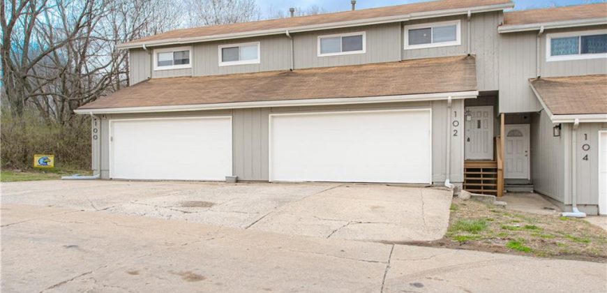 Homes for Sale in Liberty, MO 64068 | 102  Crawford Street