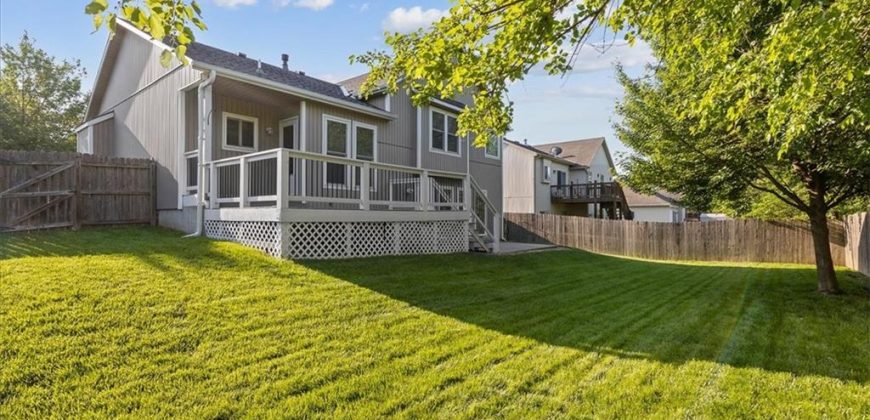 Homes for Sale in Kansas City, MO 64152 | 7732 N Nodaway Avenue
