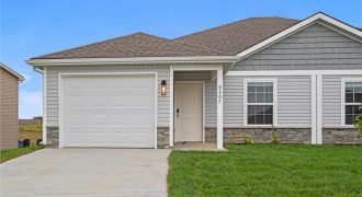 Homes for Sale in Kansas City, MO 64154 | 3825 NW 93rd Street