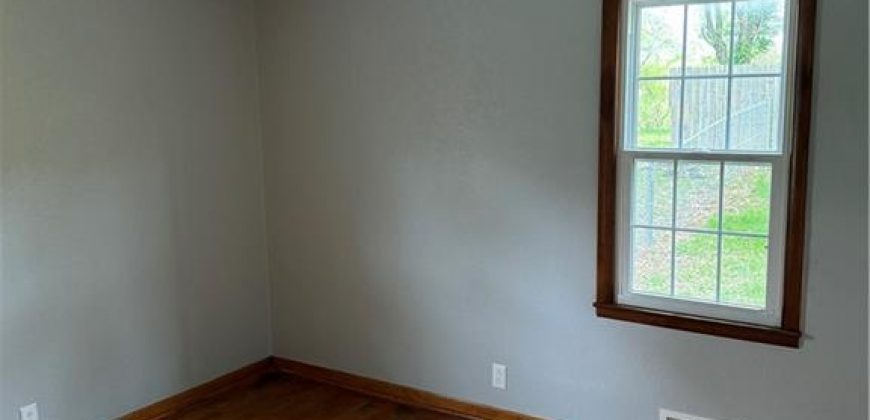 Homes for Sale in Excelsior Springs, MO 64024 | 616  Prospect Street