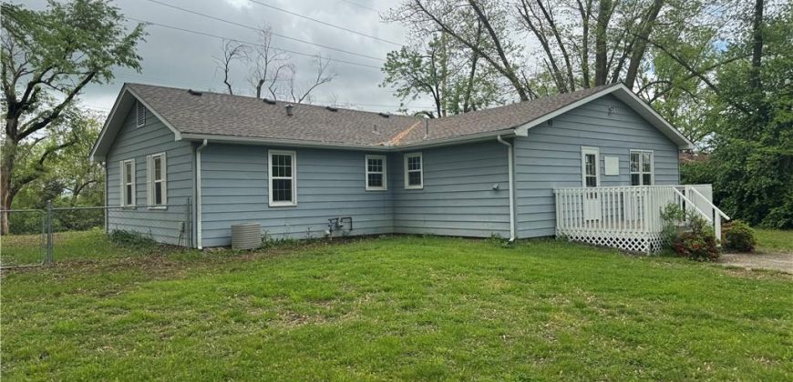 Homes for Sale in Excelsior Springs, MO 64024 | 616  Prospect Street