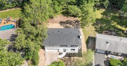 Homes for Sale in Lake Waukomis, MO 64151 | 1040 NW South Shore Drive