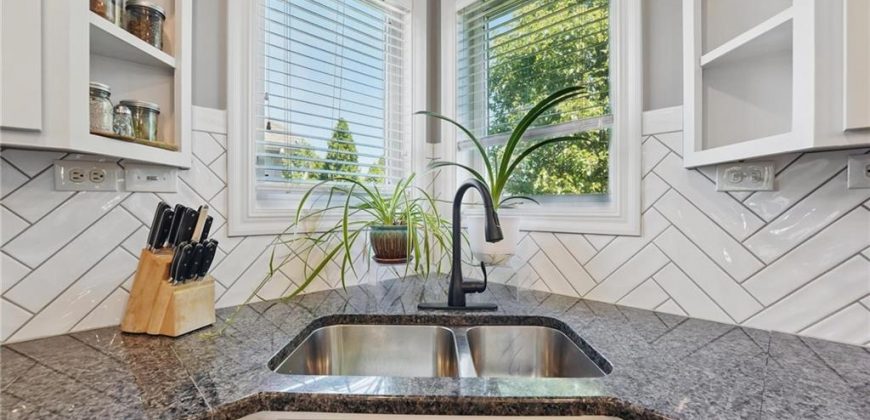 Homes for Sale in Kansas City, MO 64157 | 8935 N Lewis Street