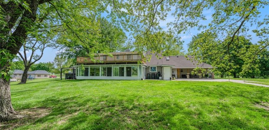 Homes for Sale in Smithville, MO 64492 | 18504  Fightmaster Road