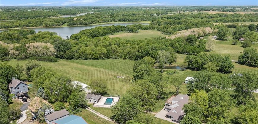 Homes for Sale in Smithville, MO 64492 | 18504  Fightmaster Road